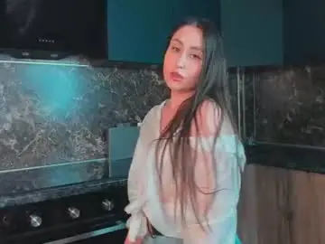 Chaturbate Private Sex Chat of elyra_noir