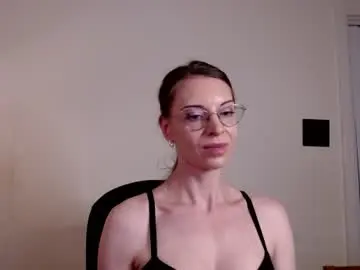 Chaturbate Live Sex Cam of larawintersxxx