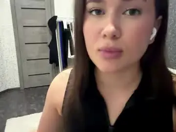 Chaturbate Best live sex cam show of peaachyvibe