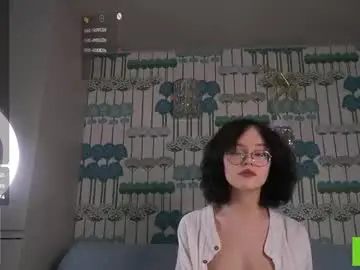 Chaturbate Free Live Porn of cinacandy