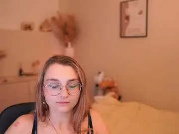 Chaturbate Free Porn Cam of sophielux18