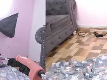 Chaturbate Best live sex cam show of cina_moon