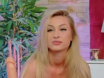 Chaturbate Sex Chat of helenceccile