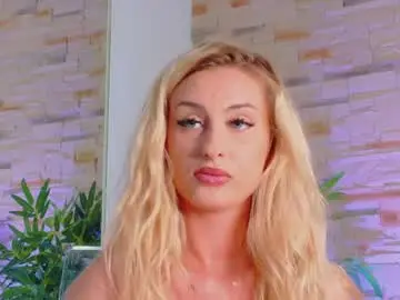 Chaturbate Sex Chat of helenceccile