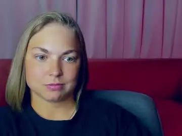 Chaturbate Live Sex Cam of tataflower