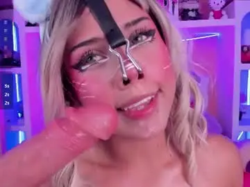 Chaturbate Live Sex Cam of miss___megan