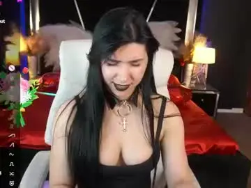 Chaturbate Best live sex cam show of emilycandys