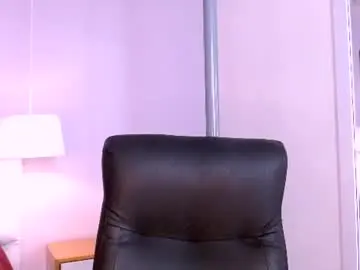 Chaturbate Live Sex Cam of cataleyaa23