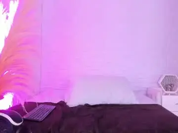 Chaturbate Live Sex Cam of niaconnors_