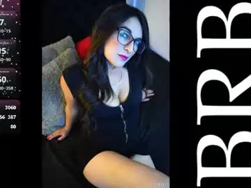 Chaturbate Adult Video Chat of mia_miller17
