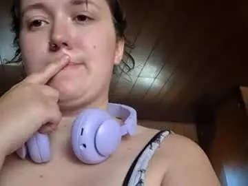 Chaturbate Live Sex of lilylovegood04