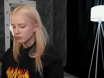 Chaturbate Live Sex of anellyball_