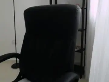 Chaturbate Watch Live Sex Cams of princess_19x