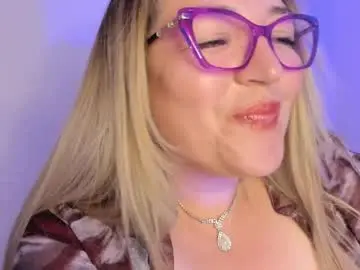 Chaturbate Nude Webcam of naty__mature_