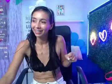 Chaturbate Sex Chat of sandra_petite19