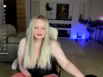 Chaturbate Live Porn of mariemlui