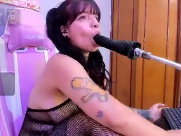 Chaturbate Live Sex Cam of dalia_snow