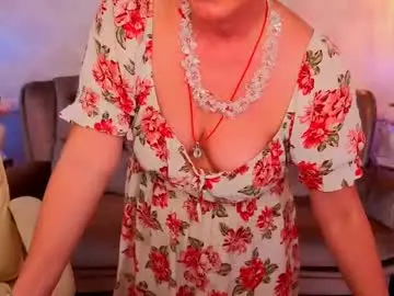 Chaturbate Best live sex cam show of alaska_si