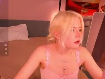 Chaturbate Sex Chat of kiki_peach