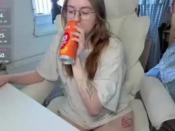 Chaturbate Adult Video Chat of cutiepiealice
