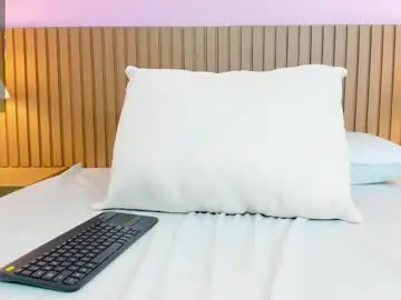 Chaturbate Sex Cam of yeye_1