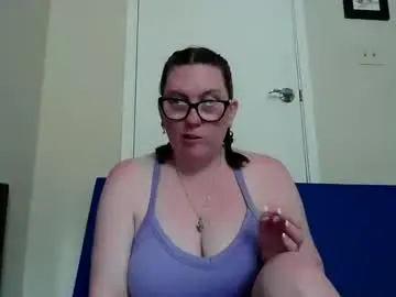 Chaturbate Sex Chat of fuzzypeaches87