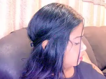 Chaturbate Sex Cam of indiansexyy21