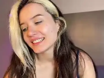 Chaturbate Live Sex Cam of _blowjob_queen_