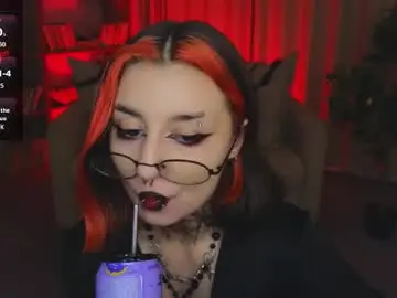 Chaturbate Sex Cam of mistress__marcelline