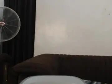 Chaturbate Live Sex Cam of dark_chocoxx
