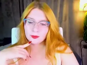 Chaturbate Adult Webcams of alicexcute1