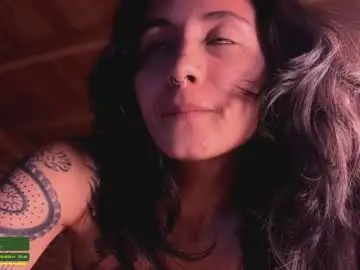 Chaturbate Live Sex of nina_just