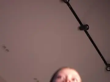Chaturbate Free Porn Cam of poisonn_girll