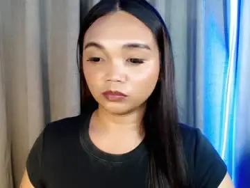 Chaturbate Free Porn Cam of holy_shine