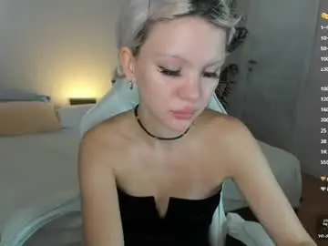 Chaturbate Watch Live Sex Cams of monro_doll