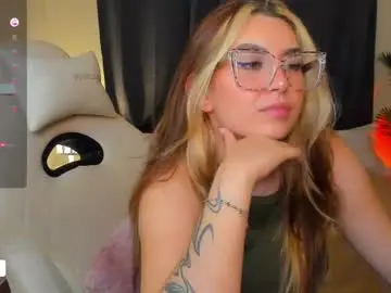 Chaturbate Sex Chat of dakottaa__