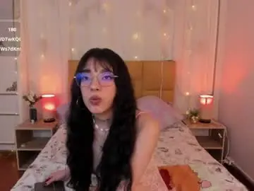 Chaturbate Live Porn of emalittle