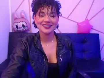Chaturbate Adult Webcams of ise_lunny