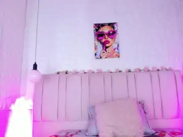 Chaturbate Live Sex Cam of alma_alvares