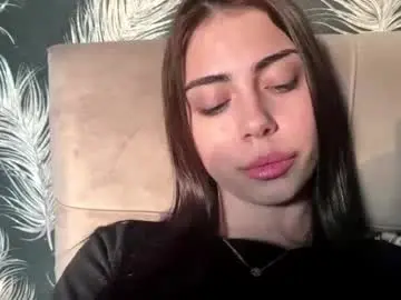 Chaturbate Nude Webcam of yvonnepfluger