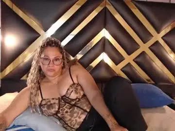 Chaturbate Best live sex cam show of samira_lennox