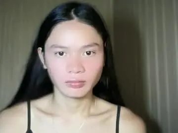 Chaturbate Sex Chat of thesweetgirlugly_lilly