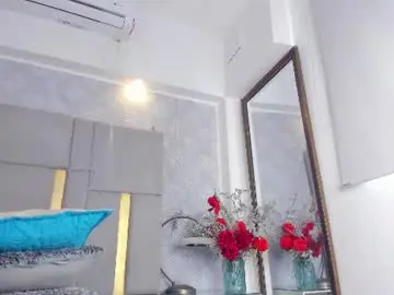 Chaturbate Best live sex cam show of milasaenz1