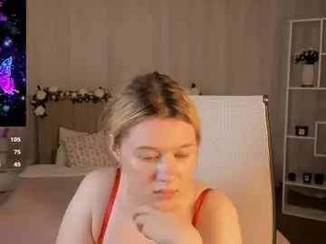 Chaturbate Live Sex Cam of celestinemauriac