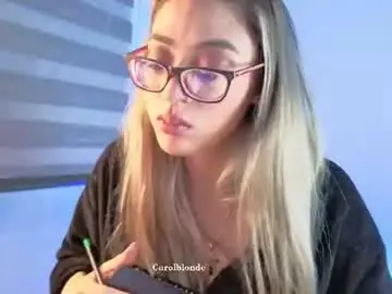 Chaturbate Sex Chat of carolblonde