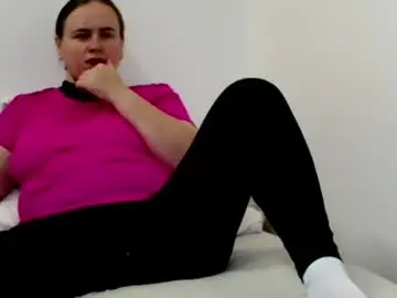 Chaturbate Live Sex Cam of alize82