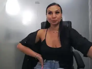 Chaturbate Adult Video Chat of yaraxcox