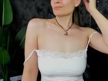 Chaturbate Best live sex cam show of lillian_white1