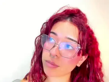 Chaturbate Sex Cam of scarlett_star_7
