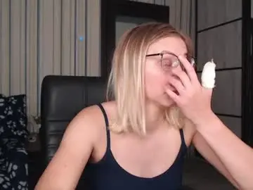 Chaturbate Watch Live Sex Cams of vikaericka